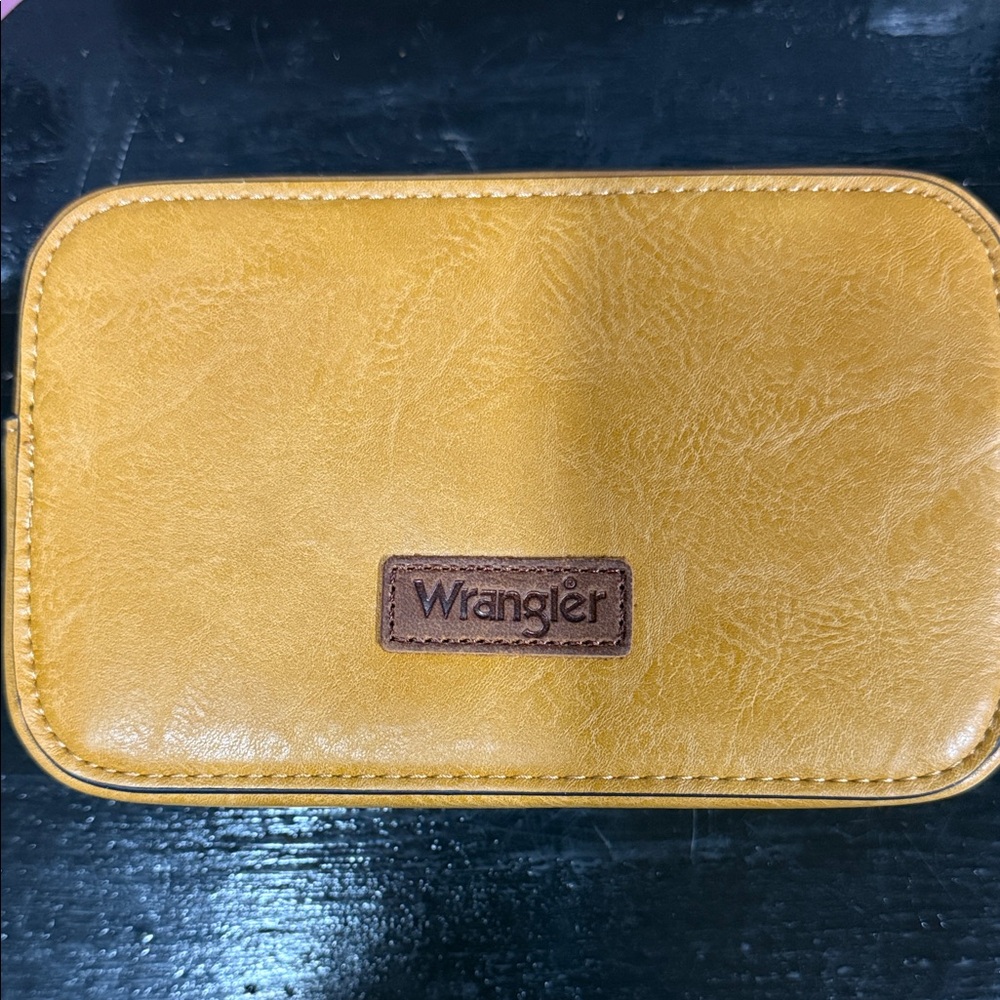 Wrangler Mustard Camera Bag